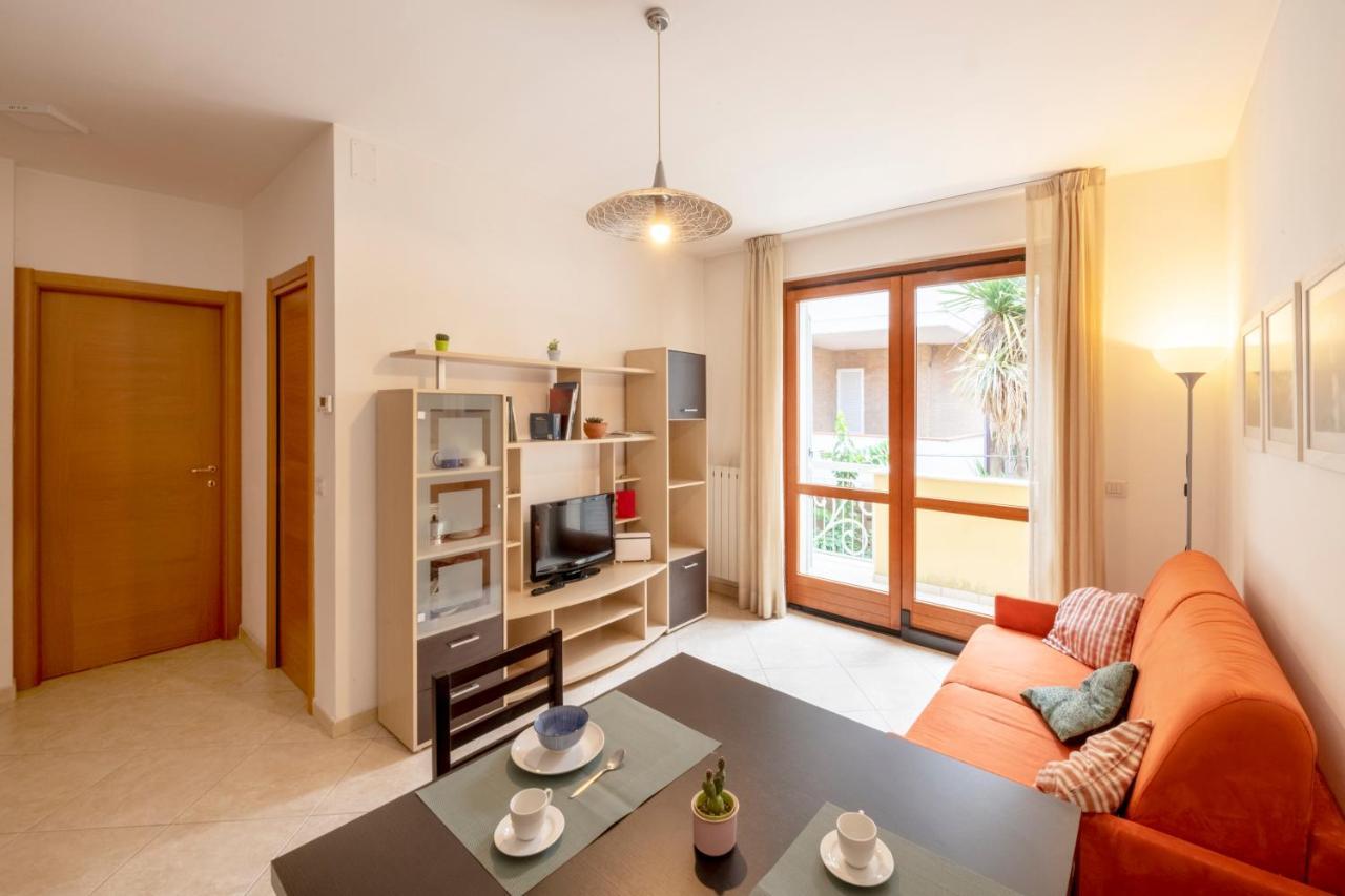 Marina Apartment San Benedetto del Tronto Exterior photo
